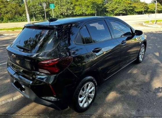 CHEVROLET ONIX 1.0 TURBO FLEX PLUS LT MANUAL CHEVROLET ONIX 1.0 TURBO FLEX PLUS LT MANUAL